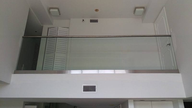 Glass Handrail